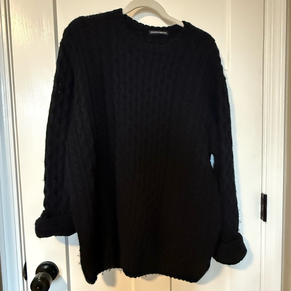 Brandy Melville Wool Navy Cable Knit Sweater